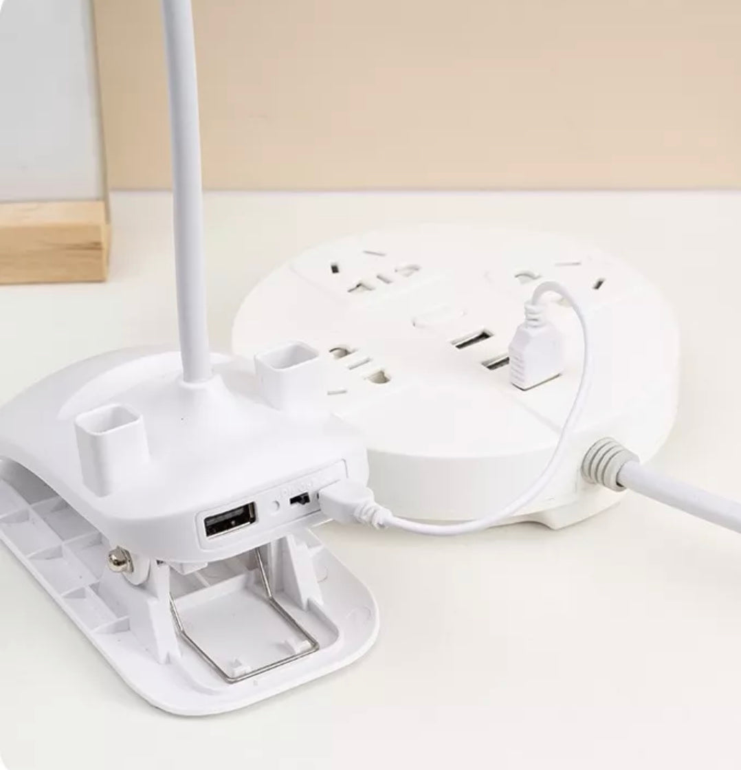 CLAMP LAMP WITH USB PORT